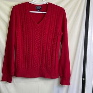 Chaps V-Neck Sweater in Vibrant Red